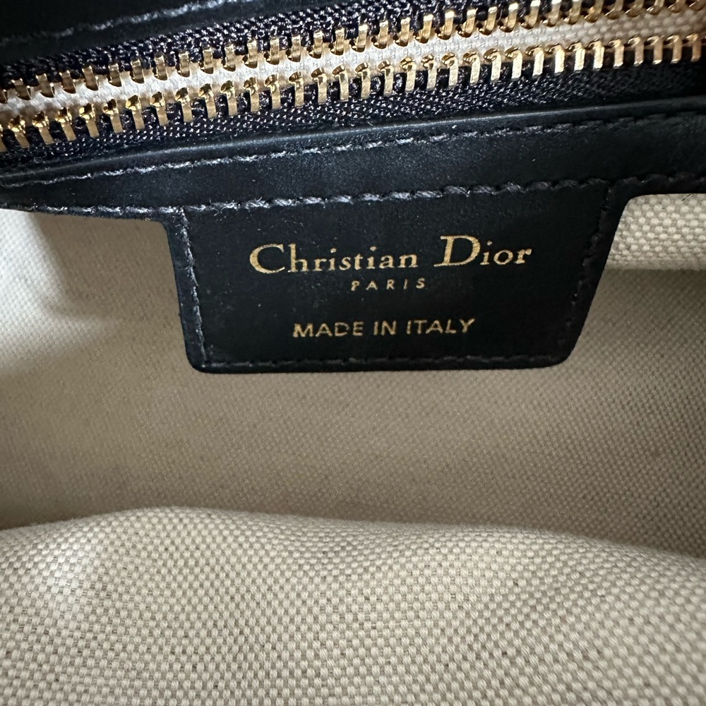 Christian Dior Small Bowling Ball Bag white/Navy - Picture 13 of 16